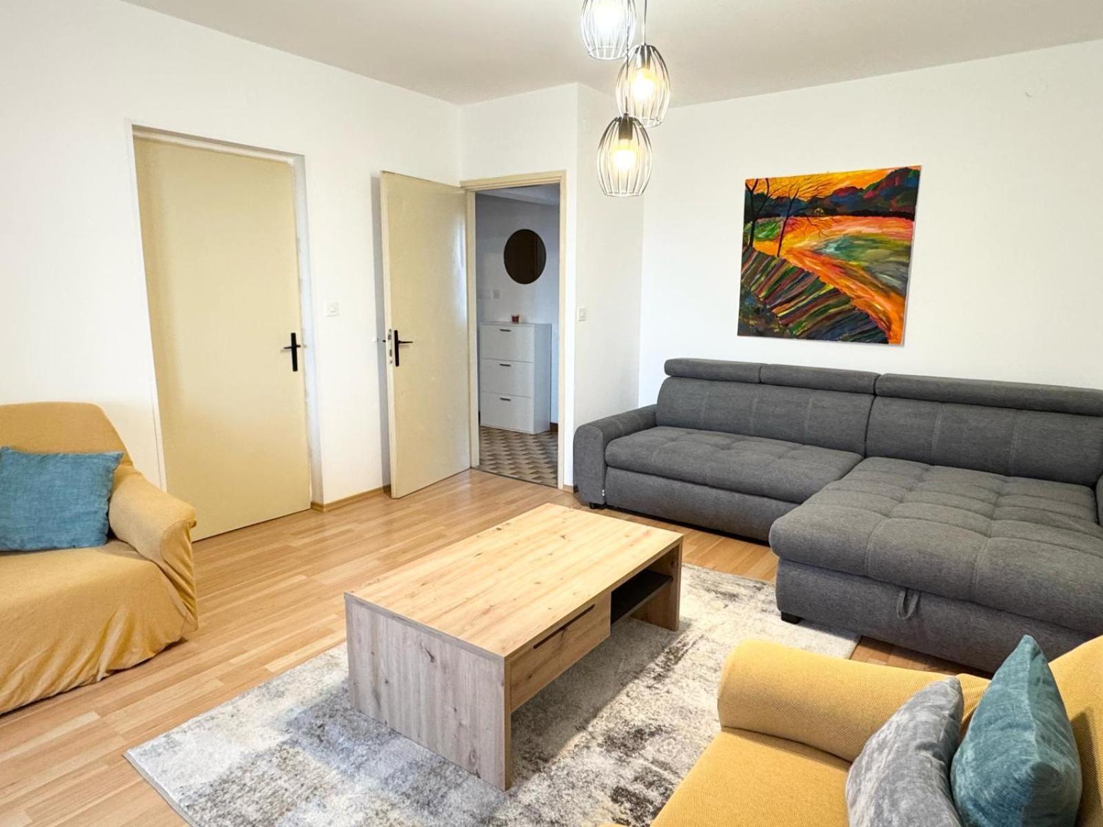 Apartments Nives ポレッチ エクステリア 写真