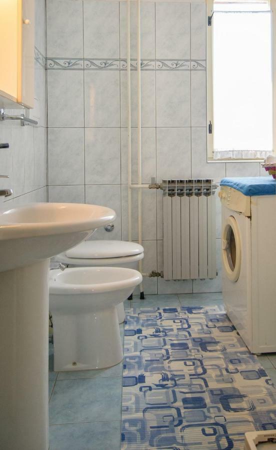 Apartments Nives ポレッチ エクステリア 写真